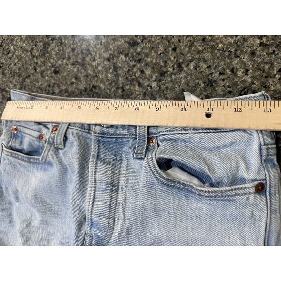 Levis Wedgie Jeans Size 26 Light Wash High Rise Button Fly Straight Denim STAINS - Picture 5 of 12